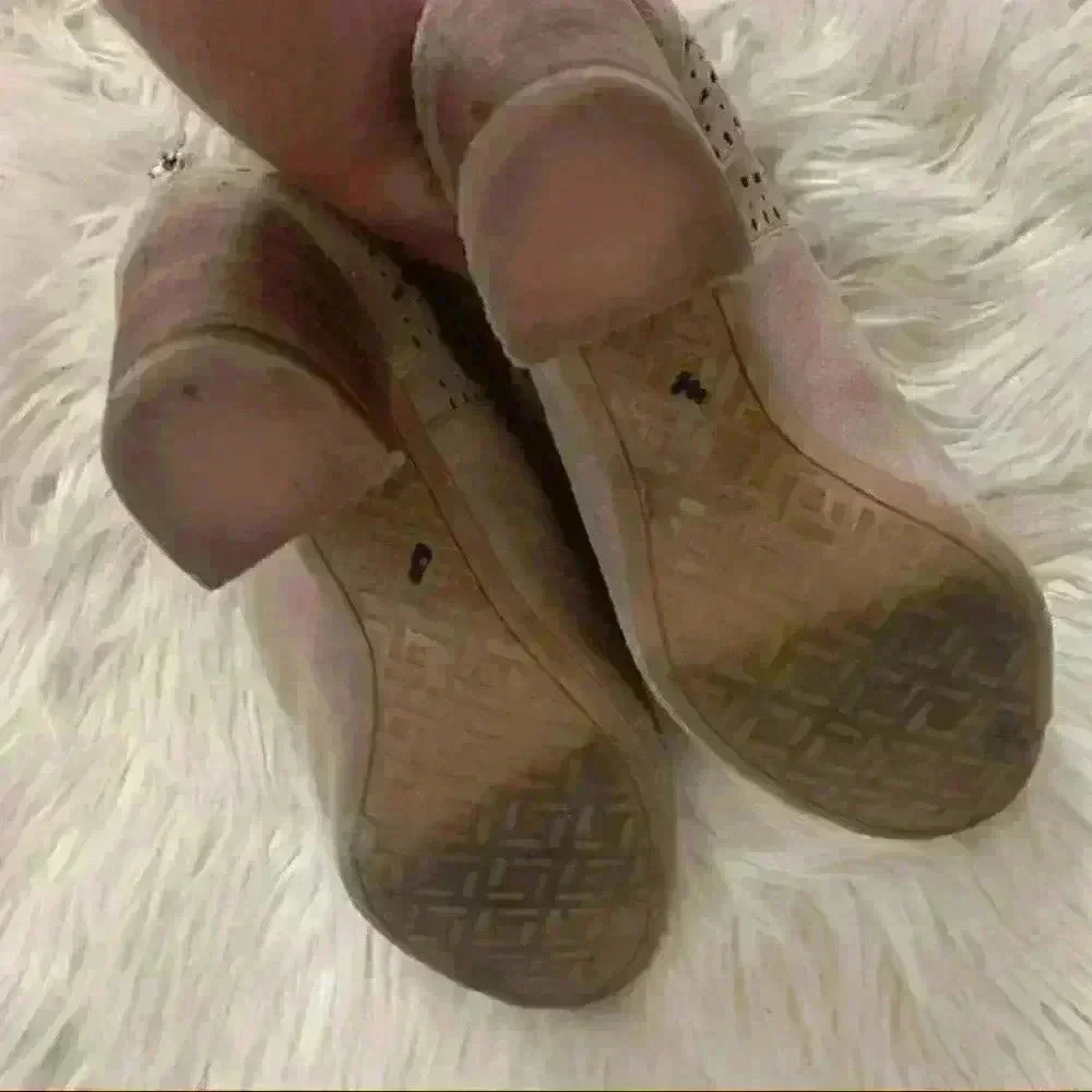 Antonio Melani cliffer Tuscan taupe cutout booties  peep toe 9.5